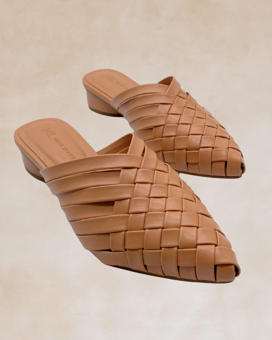 Puso | Beige Woven Mules