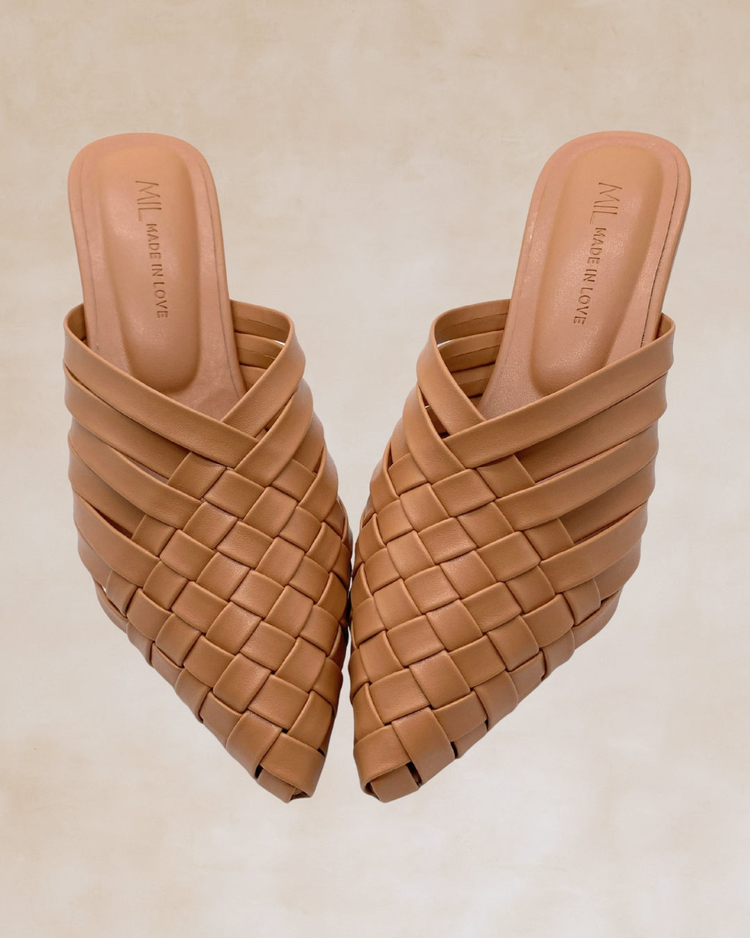 Puso | Beige Woven Mules