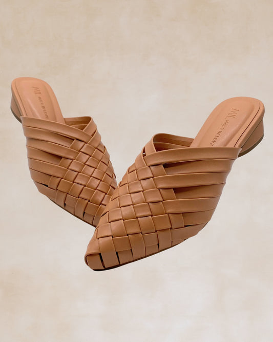 Puso | Beige Woven Mules