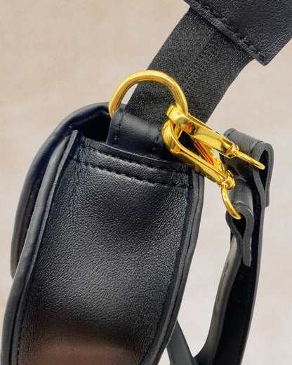 Huni – Handcrafted Woven Crossbody Bag