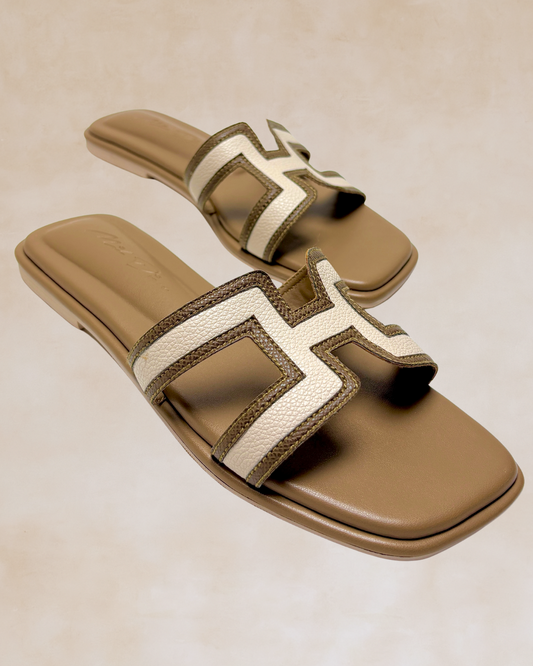 Habakkuk Flat | Mocha
