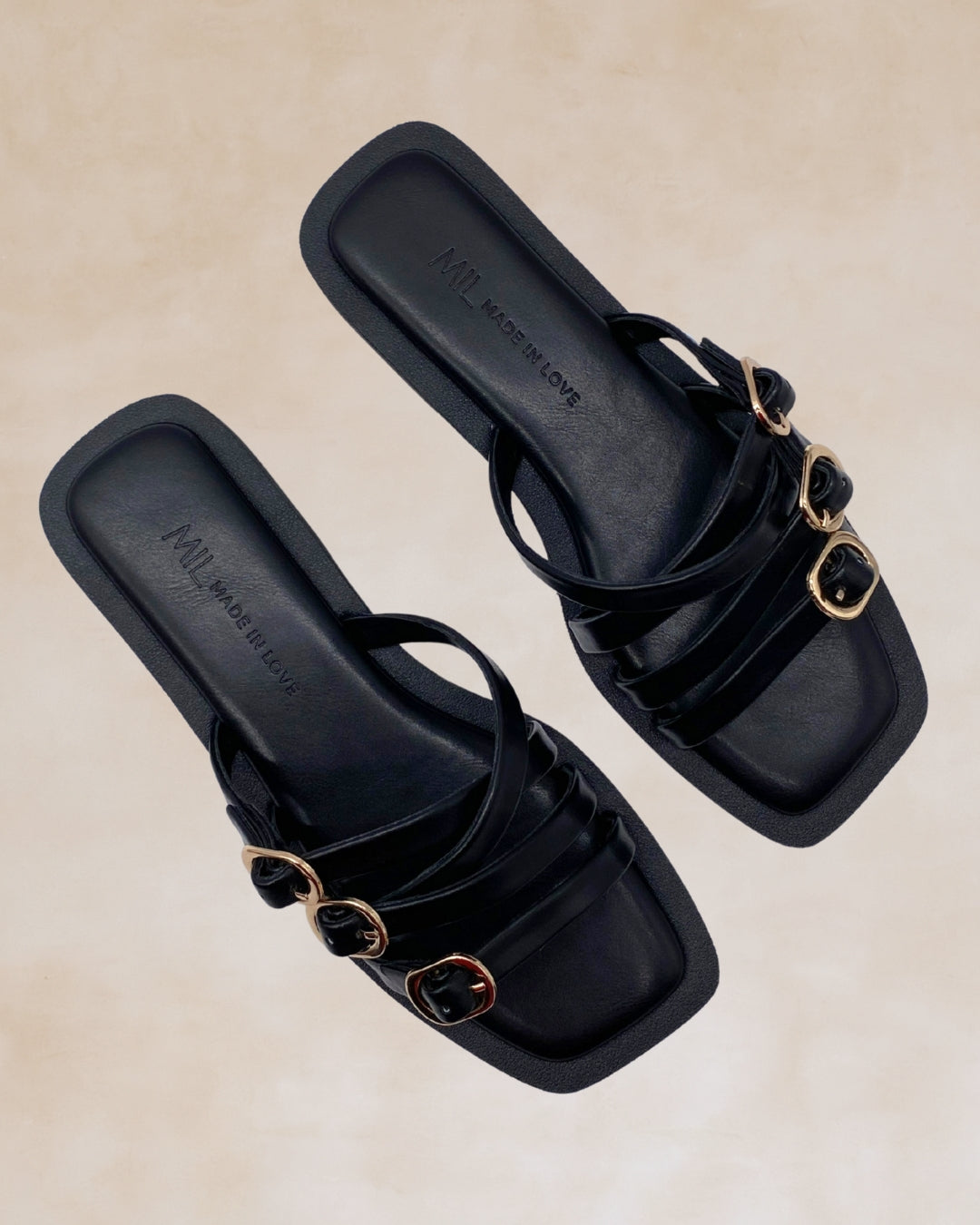 Kasing-Kasing | Black Buckle Strap Sandals