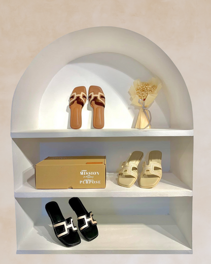 Habakkuk Flats | Black