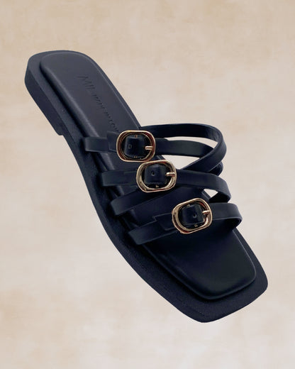 Kasing-Kasing | Black Buckle Strap Sandals