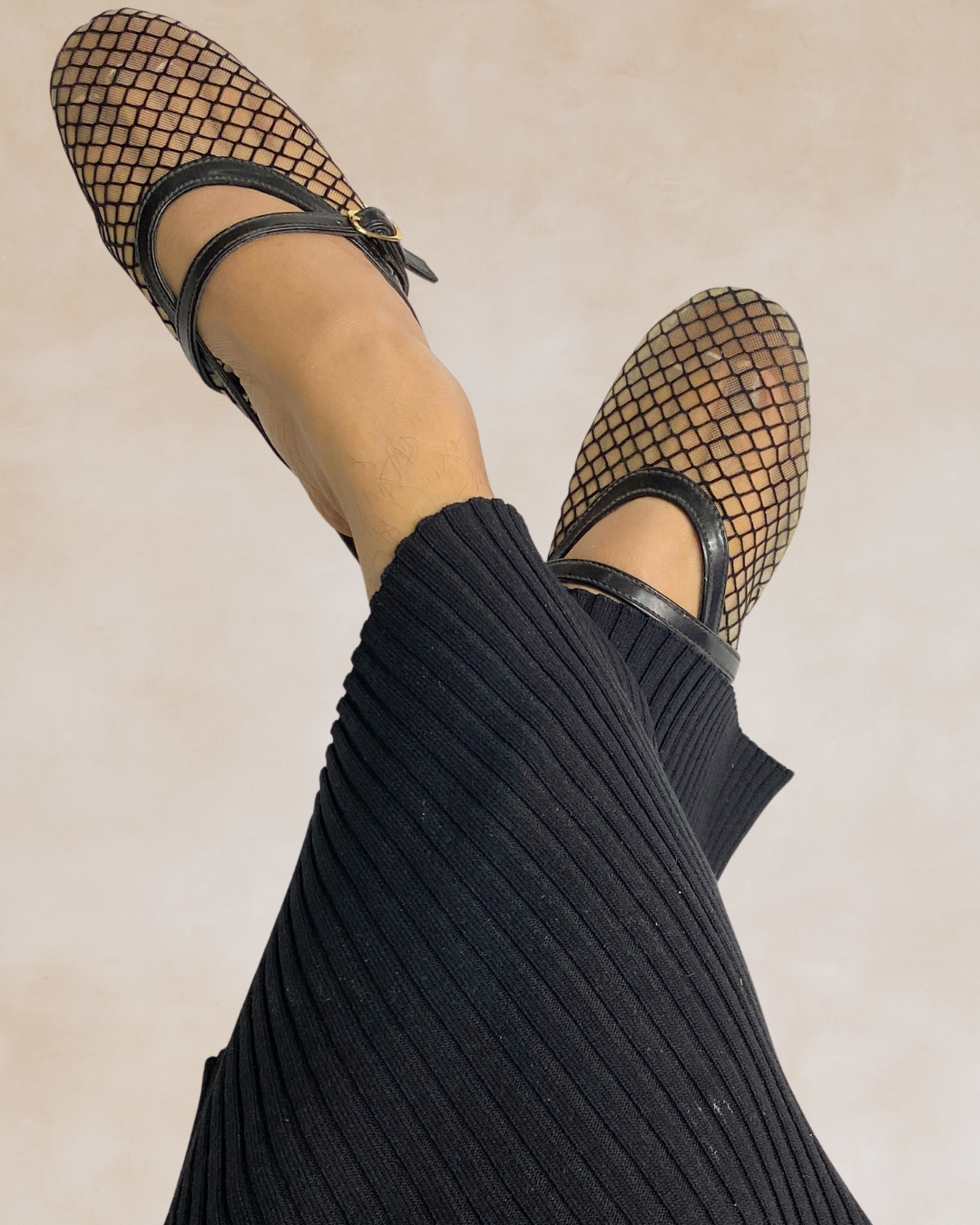 Hiraya Noir Mesh & Tan Mules