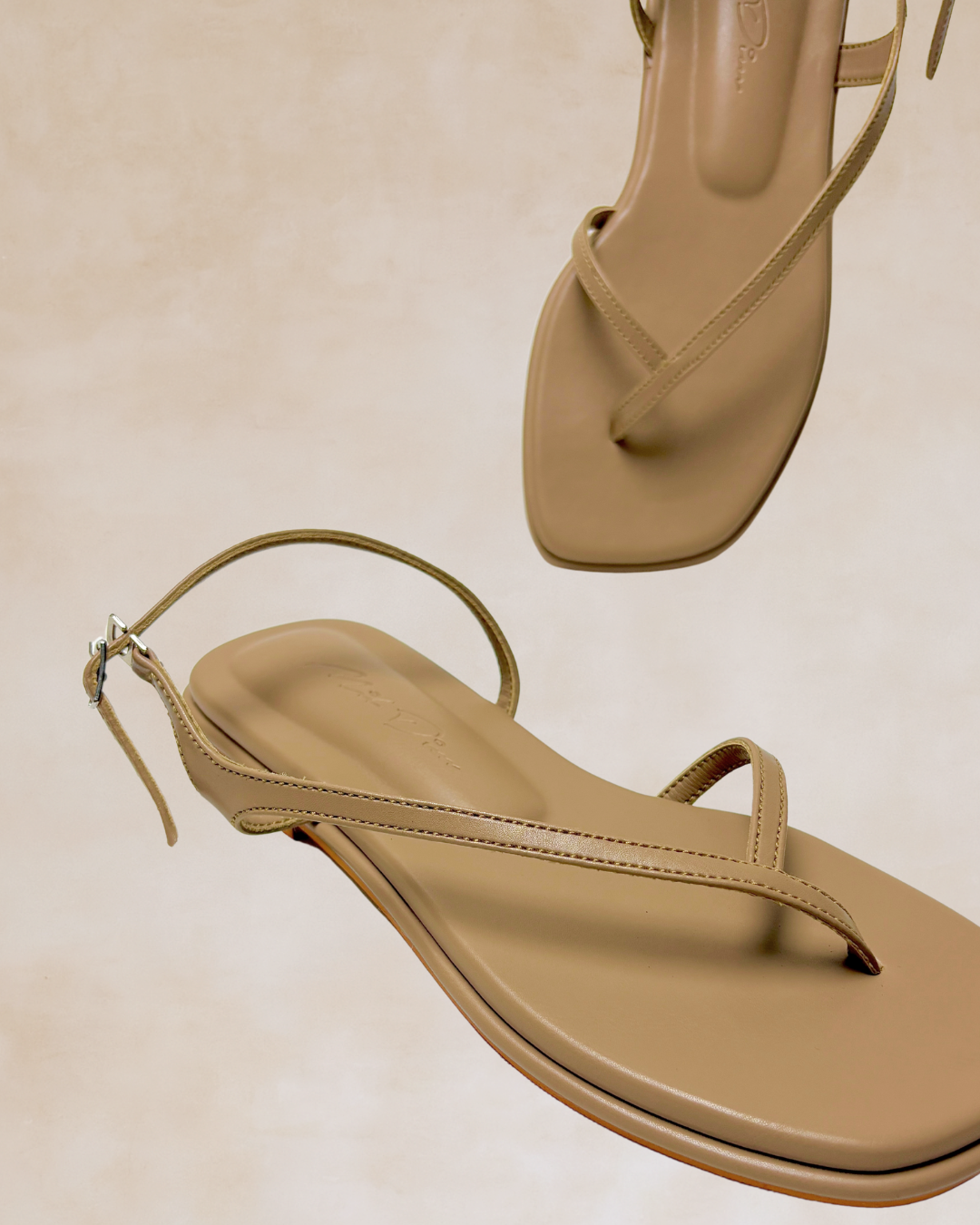 Adriel | Minimal Strap in Mocha