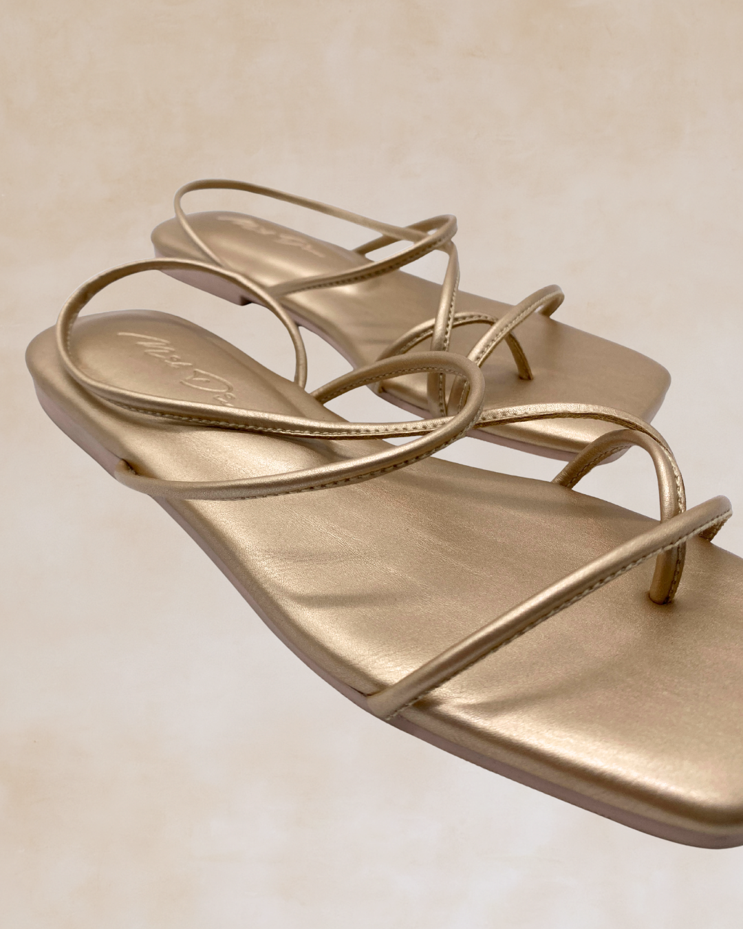 Matahum | Matte Gold Flats