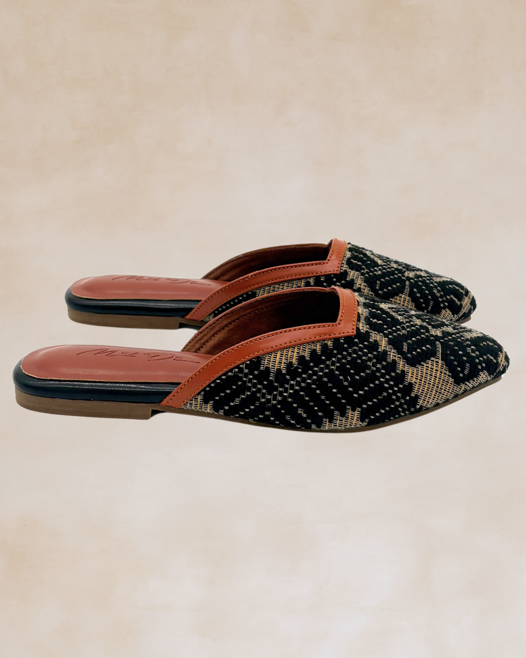 Masinati | Handwoven Heritage Mules